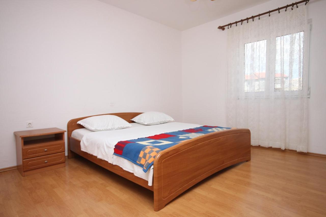 Apartments By The Sea Kustici, Pag - 6355 Exterior foto
